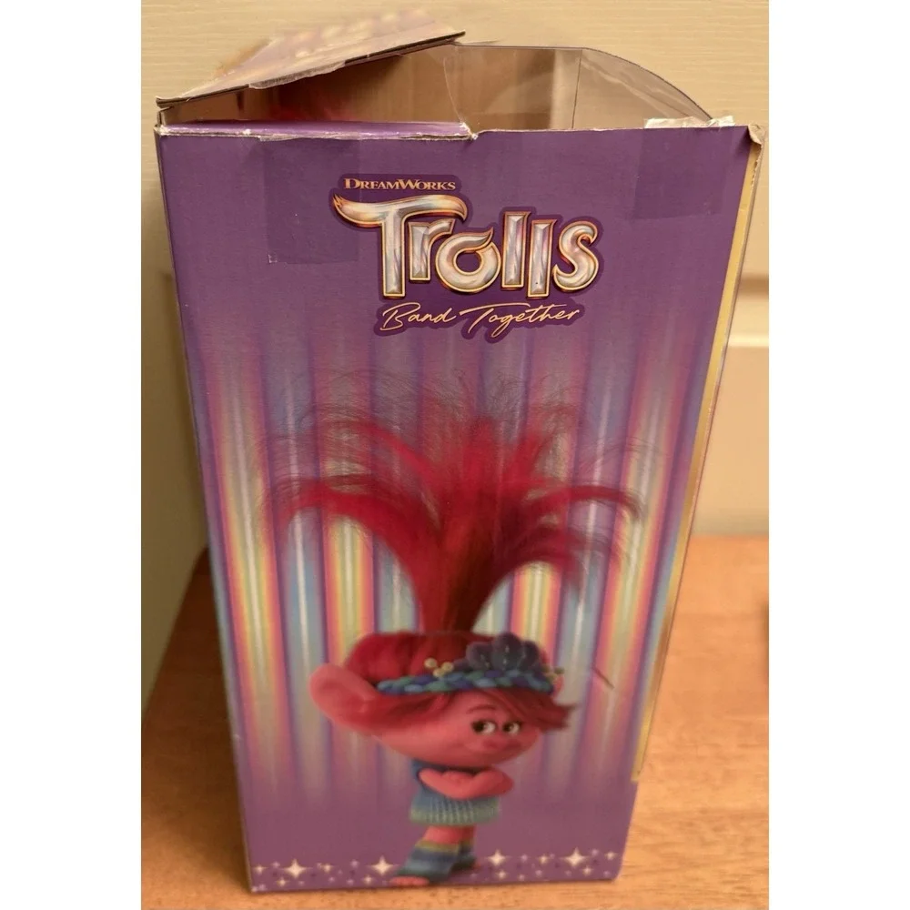 DreamWorks Trolls Band Together Poppy Styling Head - 11 Pieces - Kids‎